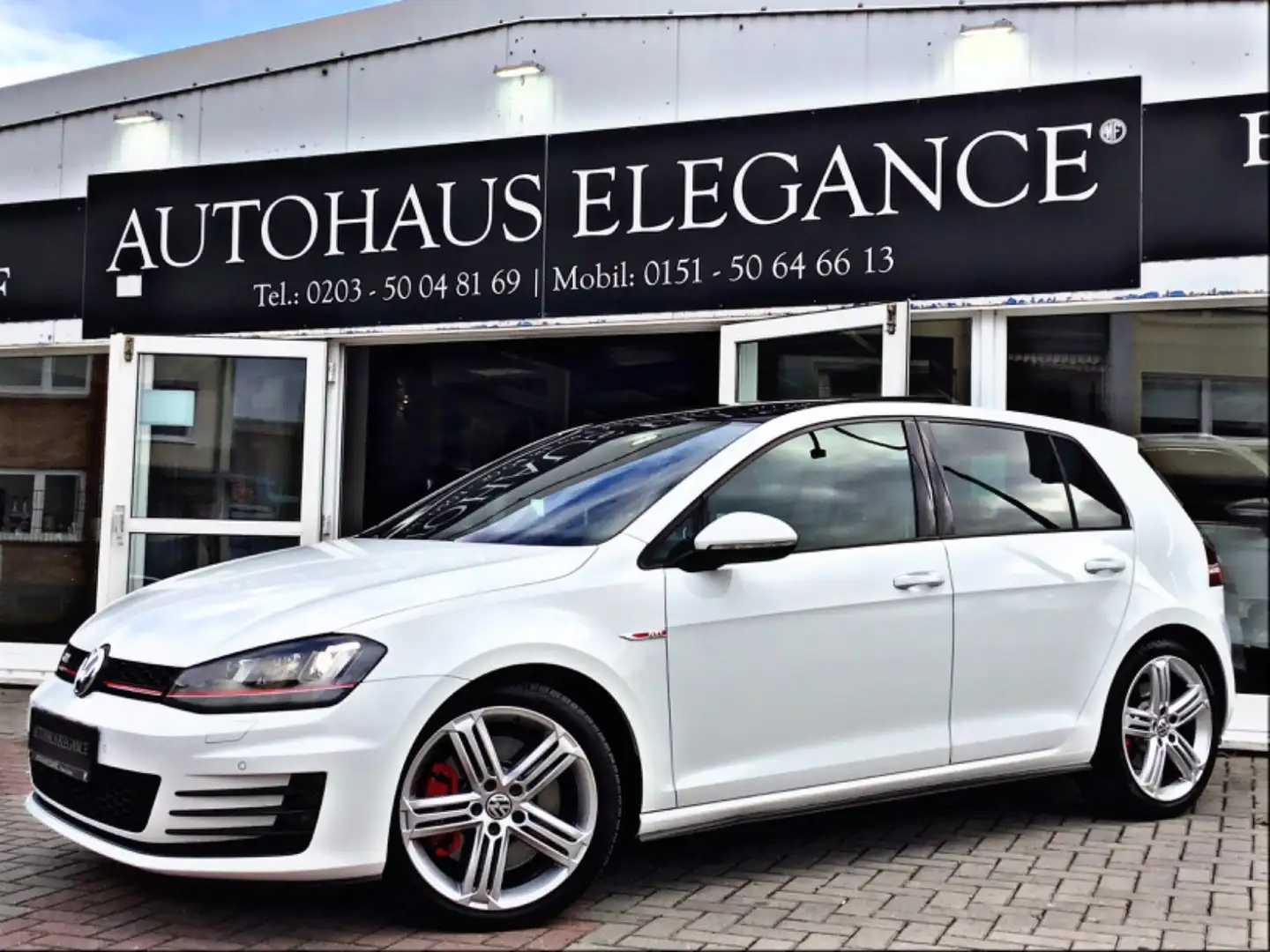 Volkswagen Golf VII Lim. GTI Performance BMT~Navi~Kamera Weiß - 2