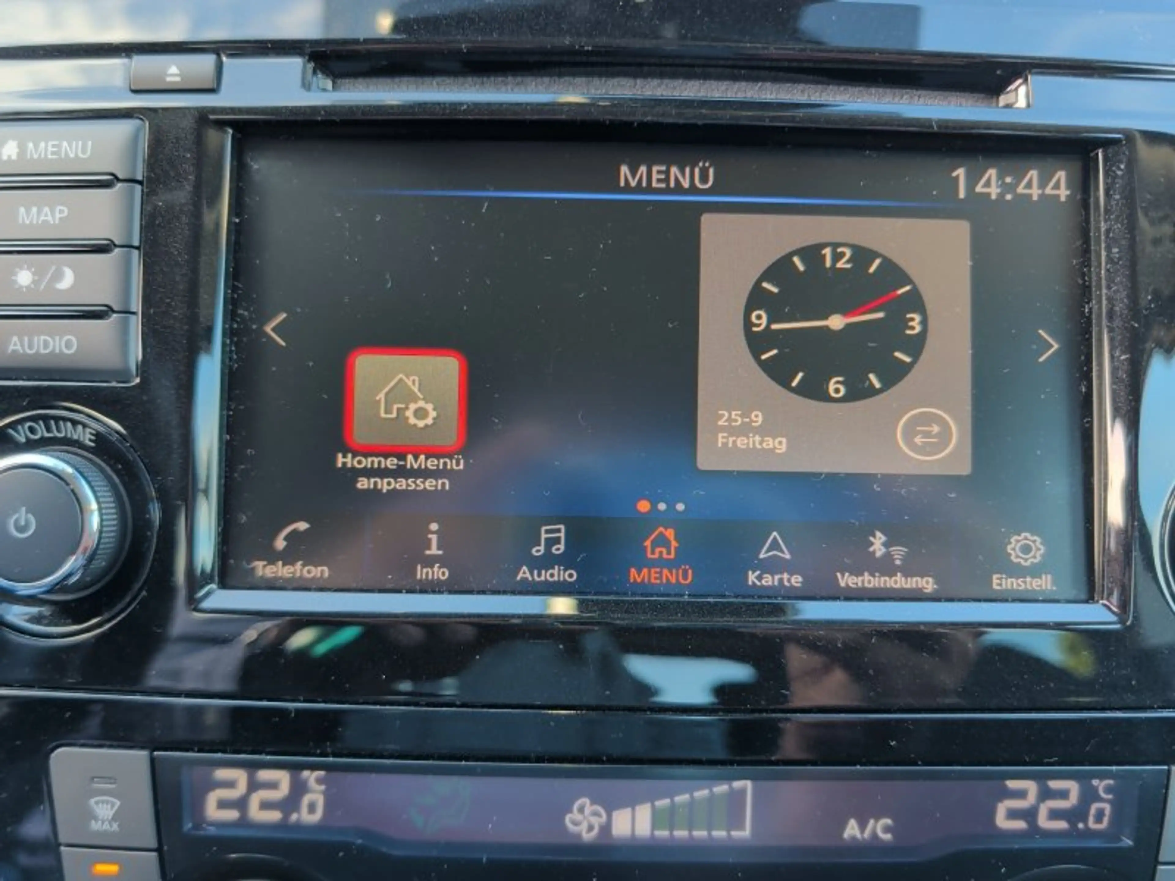 Nissan Qashqai 1.3 DIG-T  N-Connecta — photo 21