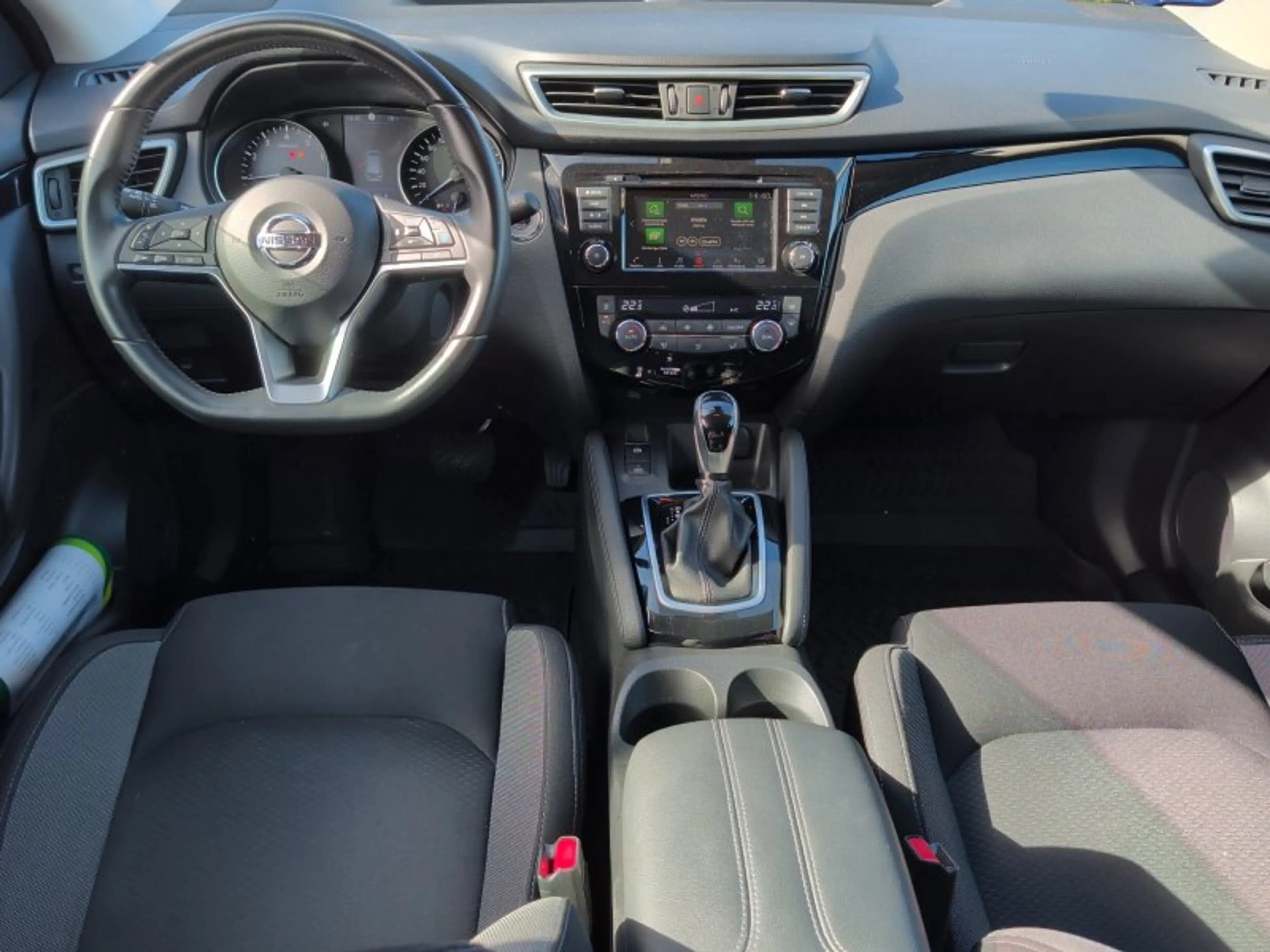 Nissan Qashqai 1.3 DIG-T  N-Connecta — photo 10