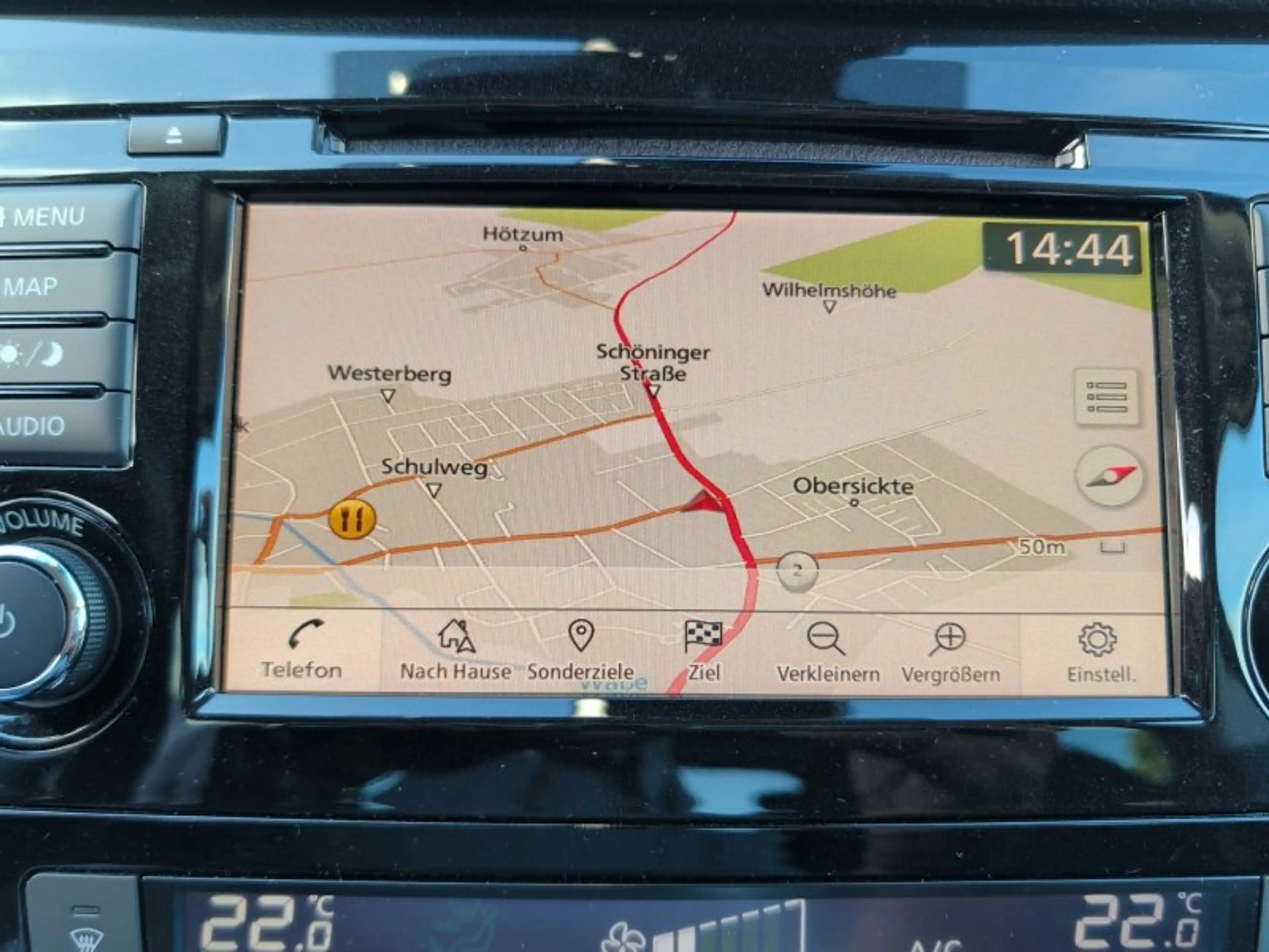 Nissan Qashqai 1.3 DIG-T  N-Connecta — photo 24