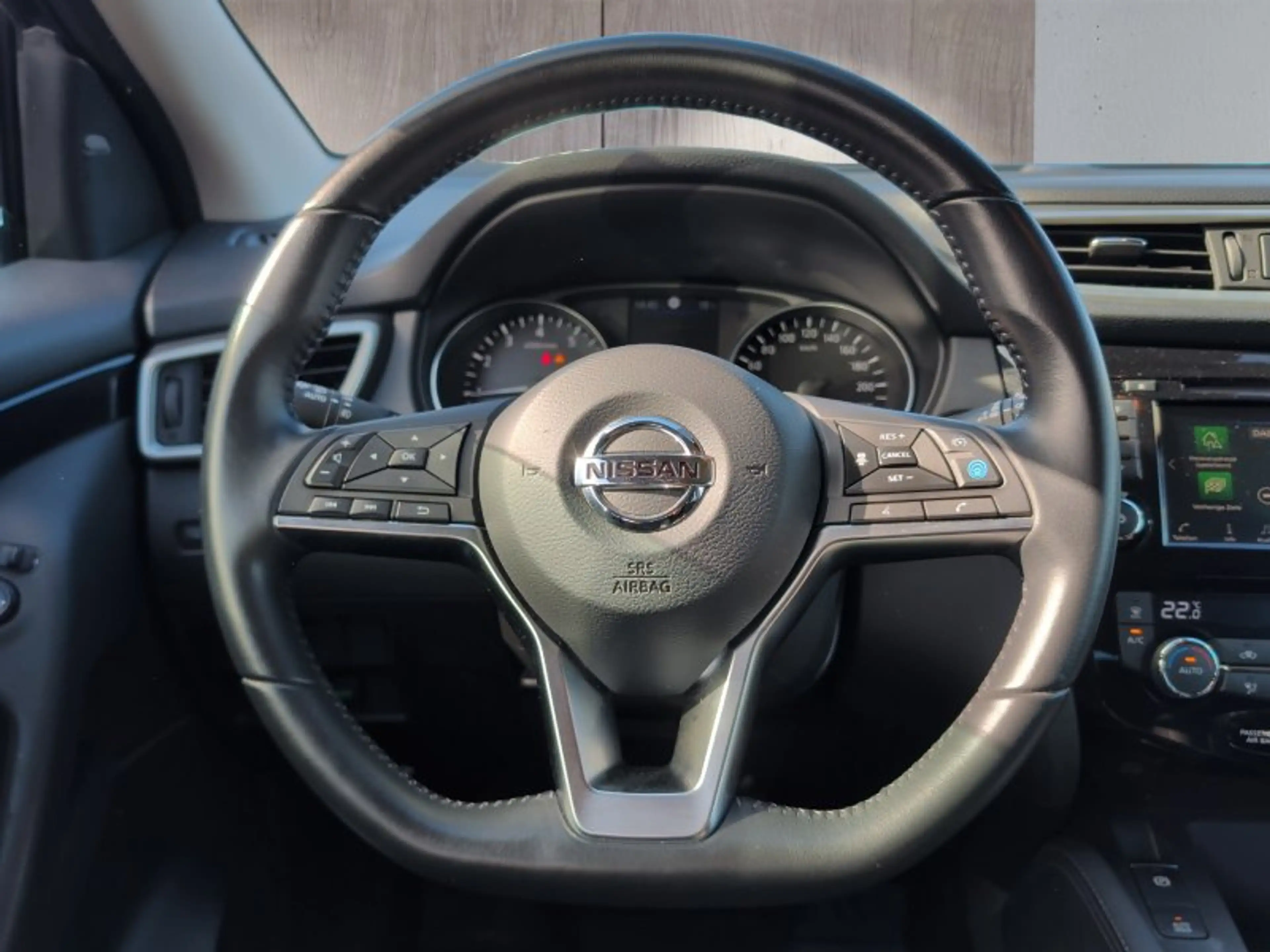 Nissan Qashqai 1.3 DIG-T  N-Connecta — photo 12