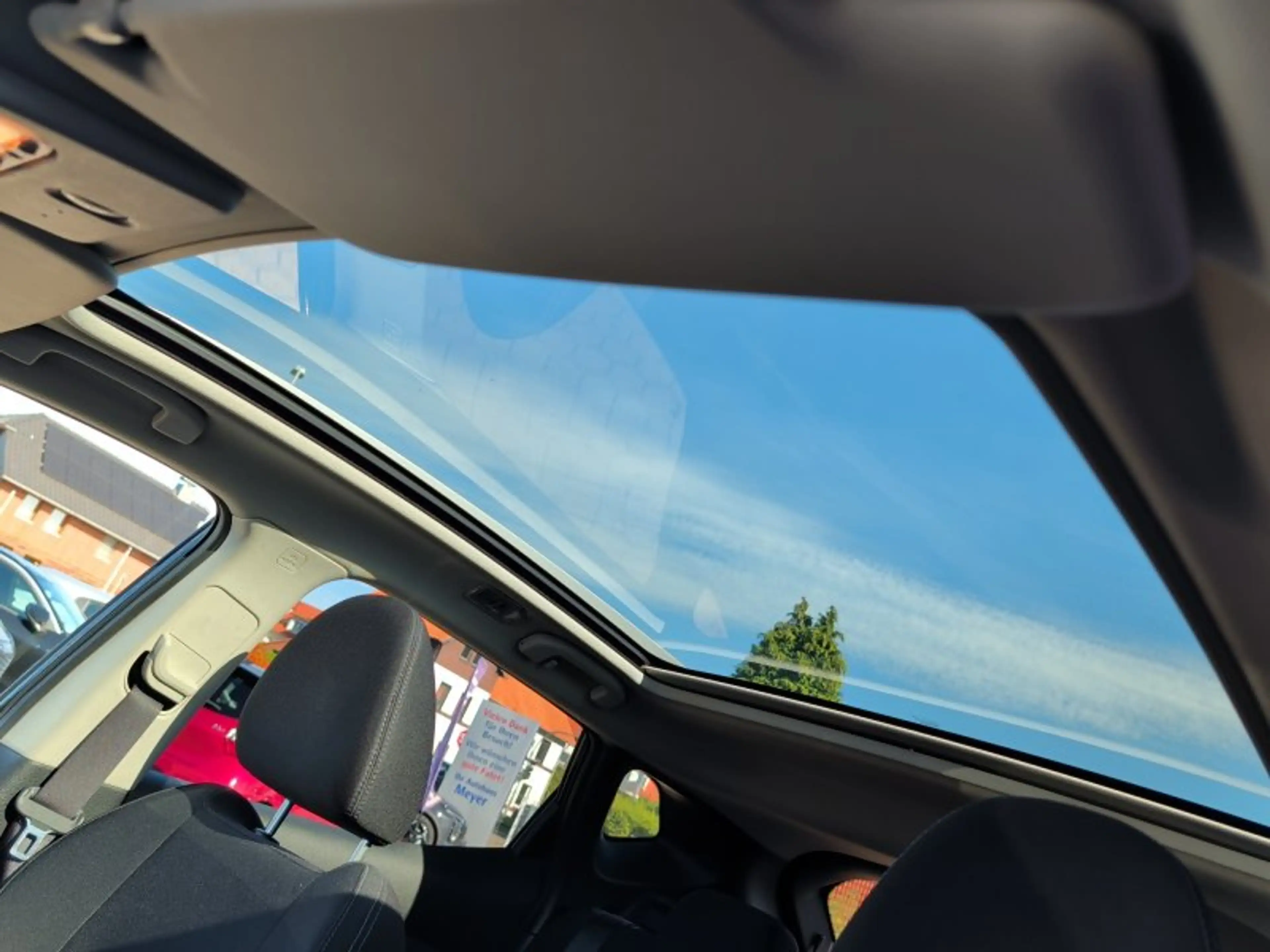 Nissan Qashqai 1.3 DIG-T  N-Connecta — photo 33