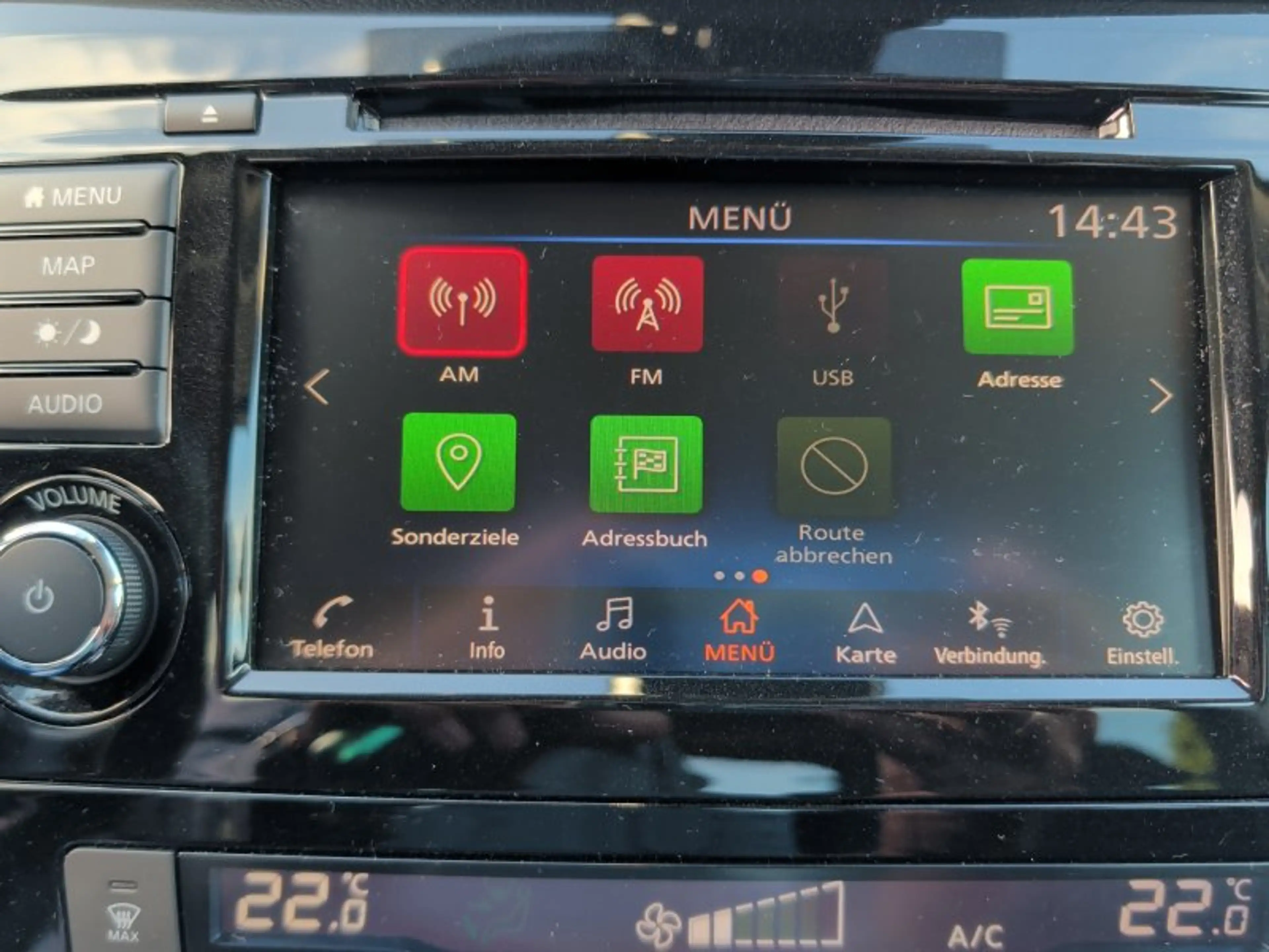 Nissan Qashqai 1.3 DIG-T  N-Connecta — photo 20