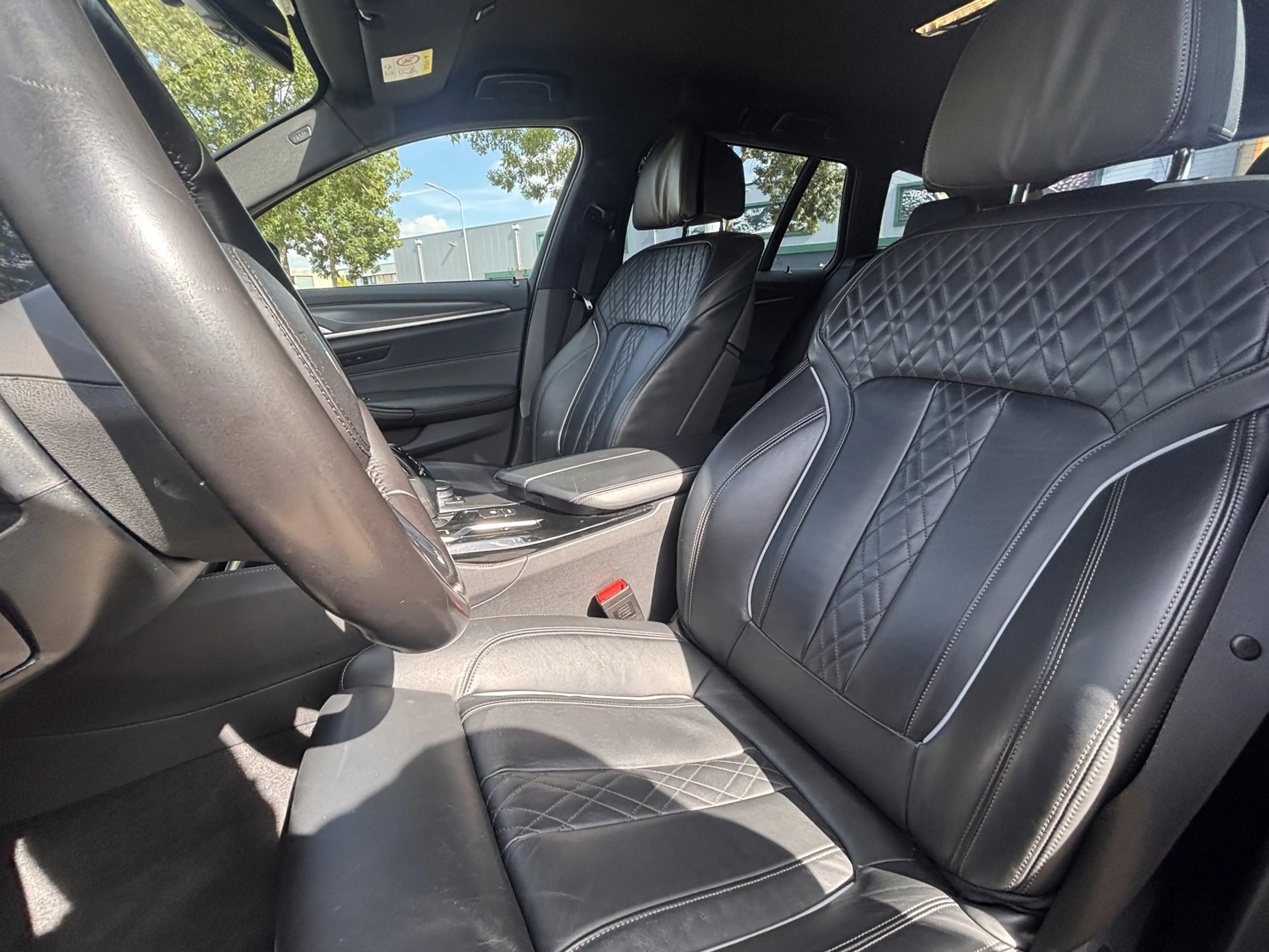 BMW 520 5-serie Touring 520i High Executive Edition M-pakk — photo 15