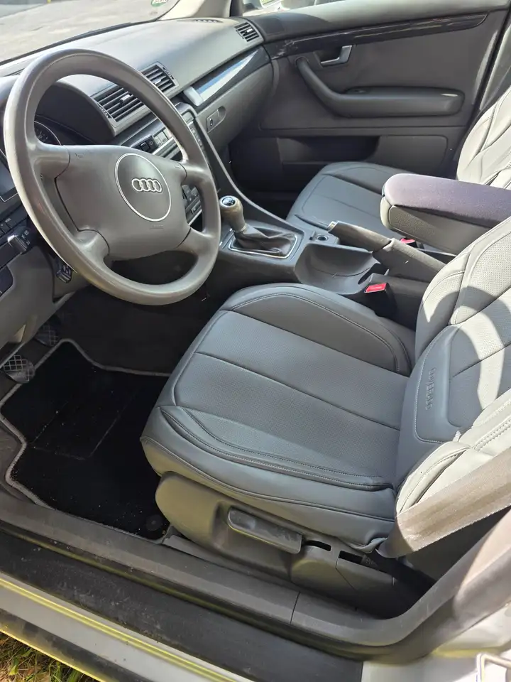 Audi A4 2.0, foto 2