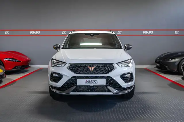 Cupra Ateca view 4