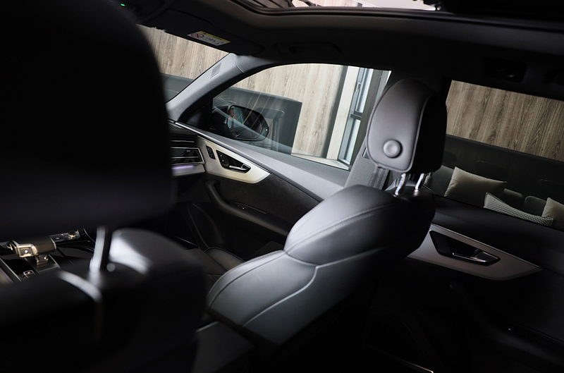 Audi Q8 60 TFSI e Quattro RSQ8 Look / Luchtvering / Acc / — photo 19