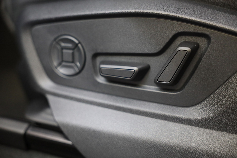 Audi Q8 60 TFSI e Quattro RSQ8 Look / Luchtvering / Acc / — photo 13