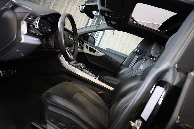 Audi Q8 60 TFSI e Quattro RSQ8 Look / Luchtvering / Acc / — photo 9