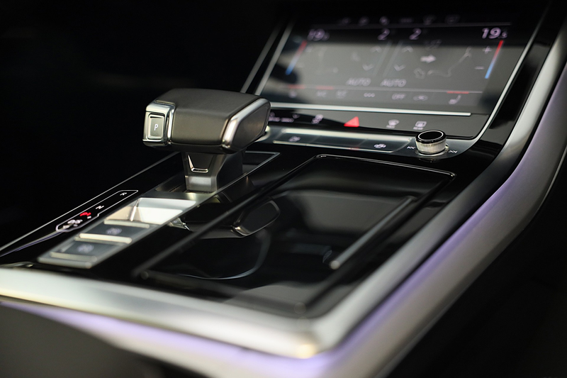 Audi Q8 60 TFSI e Quattro RSQ8 Look / Luchtvering / Acc / — photo 41