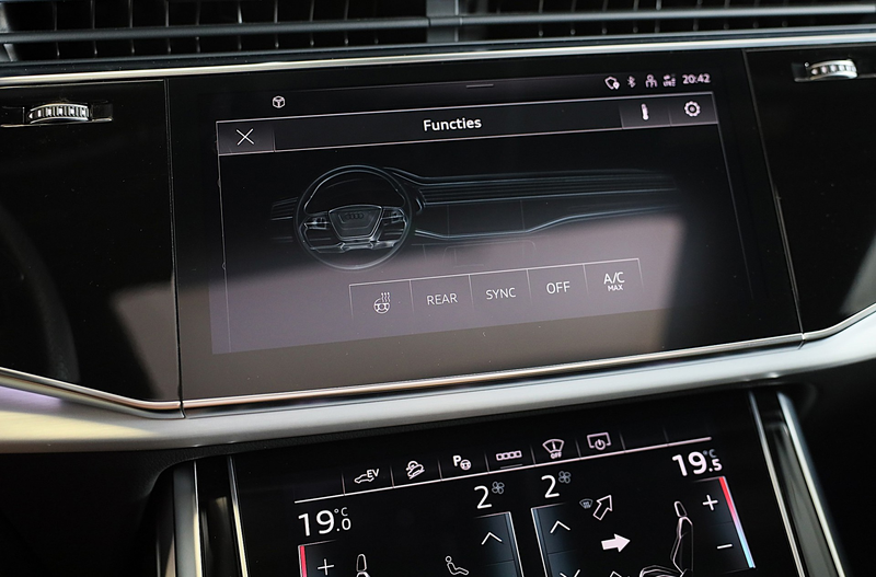 Audi Q8 60 TFSI e Quattro RSQ8 Look / Luchtvering / Acc / — photo 24