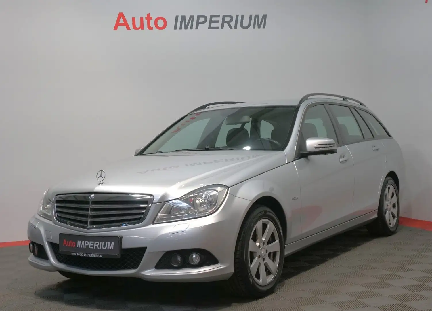 Mercedes-Benz C 180 T CDI BlueEfficiency Silber - 1