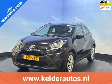 1.0 VVT-i MT Play Airco | Cruise | Camera | Carpla