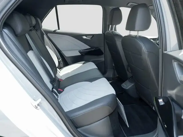 Volkswagen Id.3 view 11