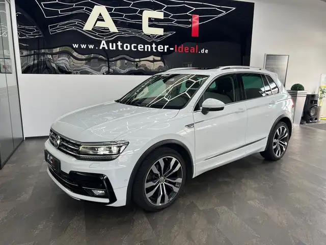 Volkswagen Tiguan view 3