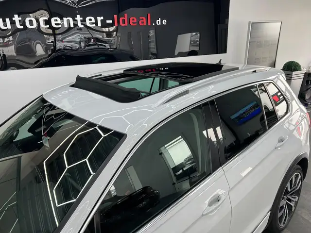 Volkswagen Tiguan view 13