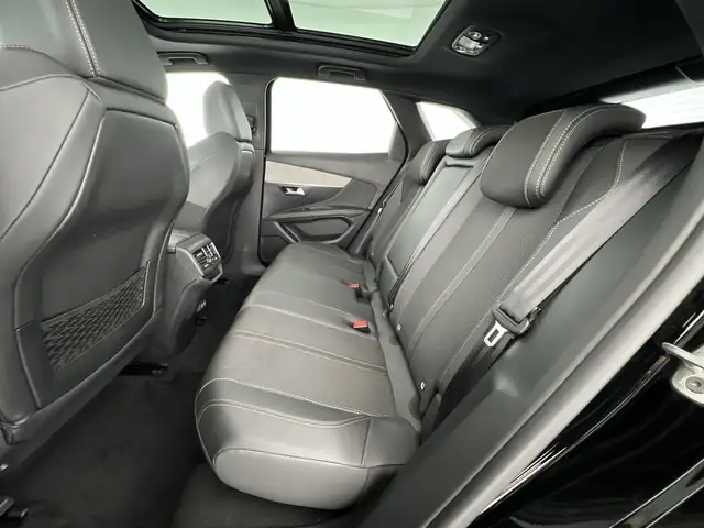 Peugeot 3008 view 9