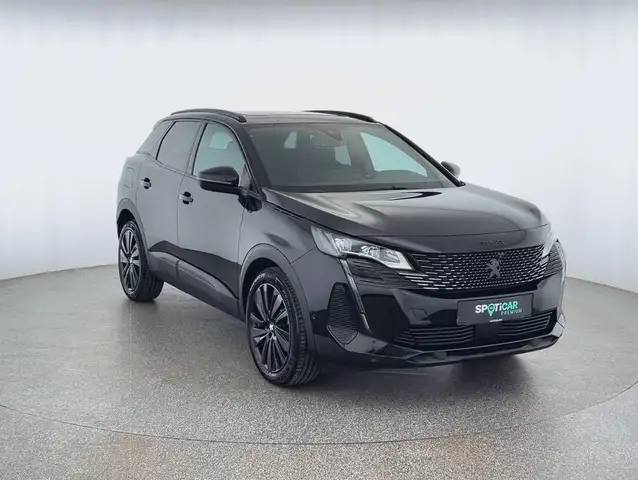 Peugeot 3008 view 3