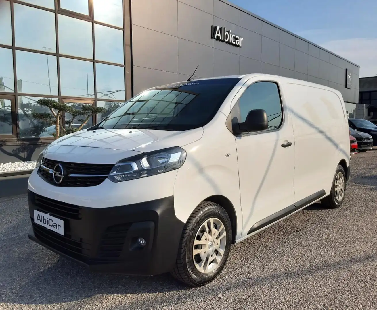 Opel Vivaro 1.5 Diesel 120CV S&S PL-TN MEDIO Furgone Enjoy Білий - 1