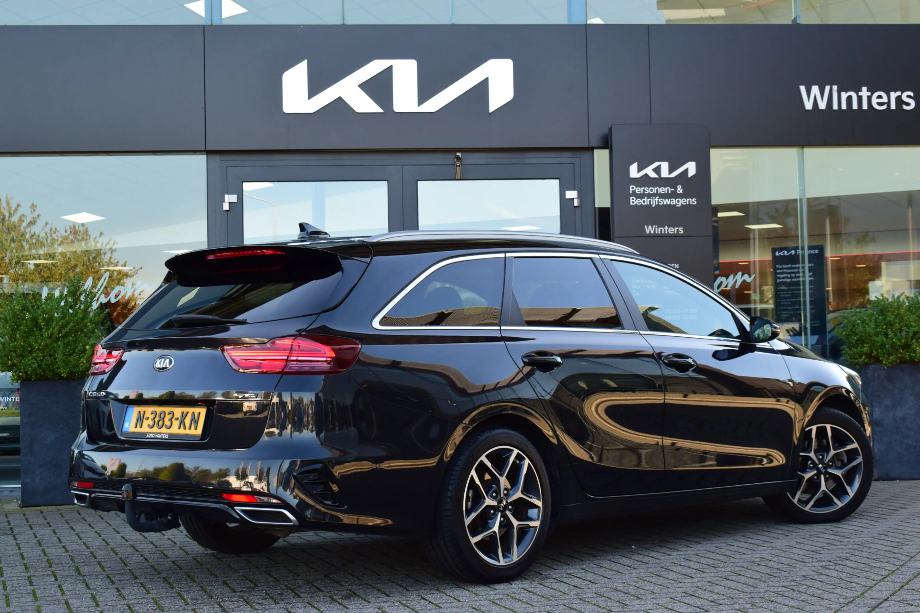 Kia Ceed SW / cee'd SW Sportswagon 1.5 T-GDi MHEV GT-Line Edition | Trekh — photo 2