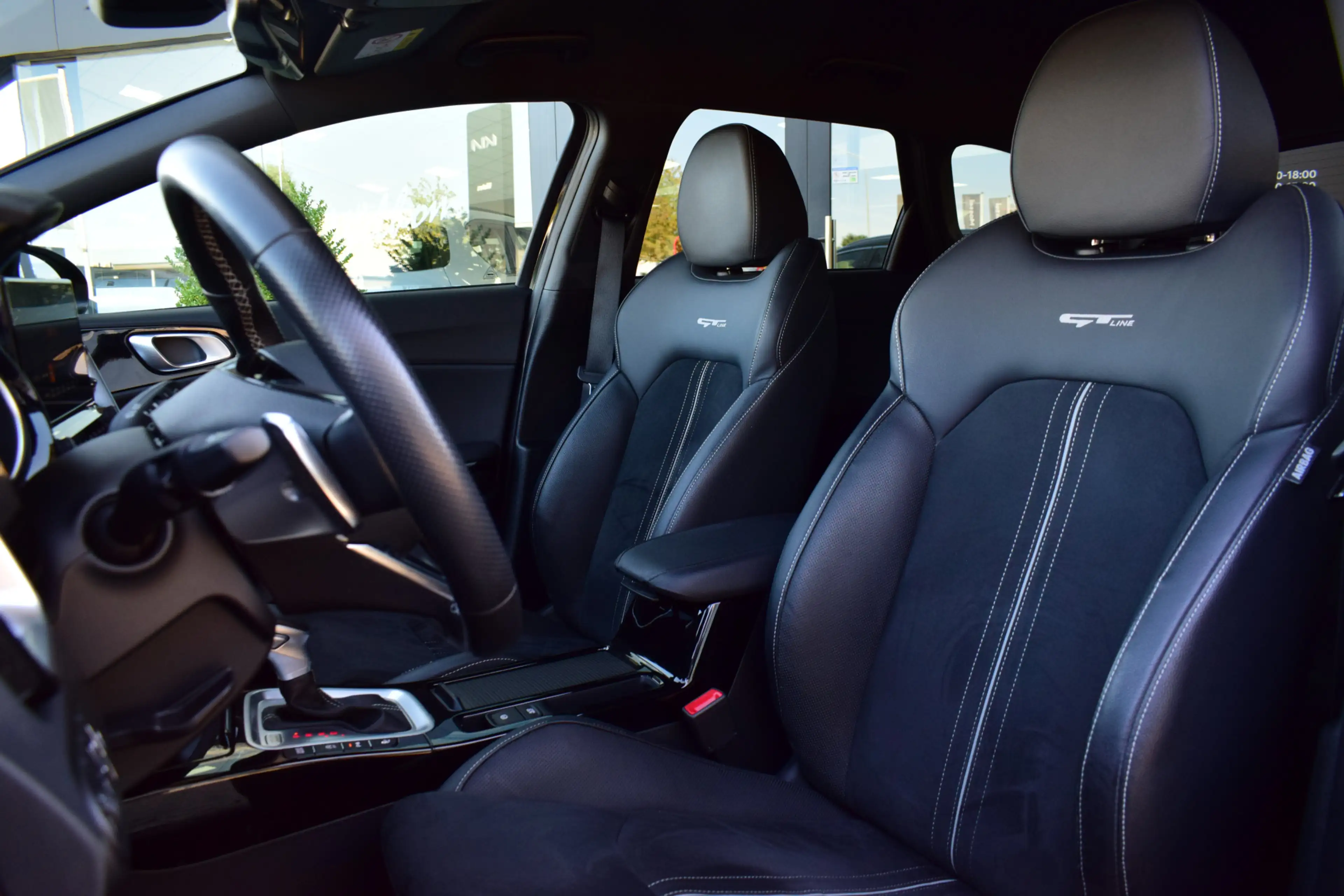 Kia Ceed SW / cee'd SW Sportswagon 1.5 T-GDi MHEV GT-Line Edition | Trekh — photo 8
