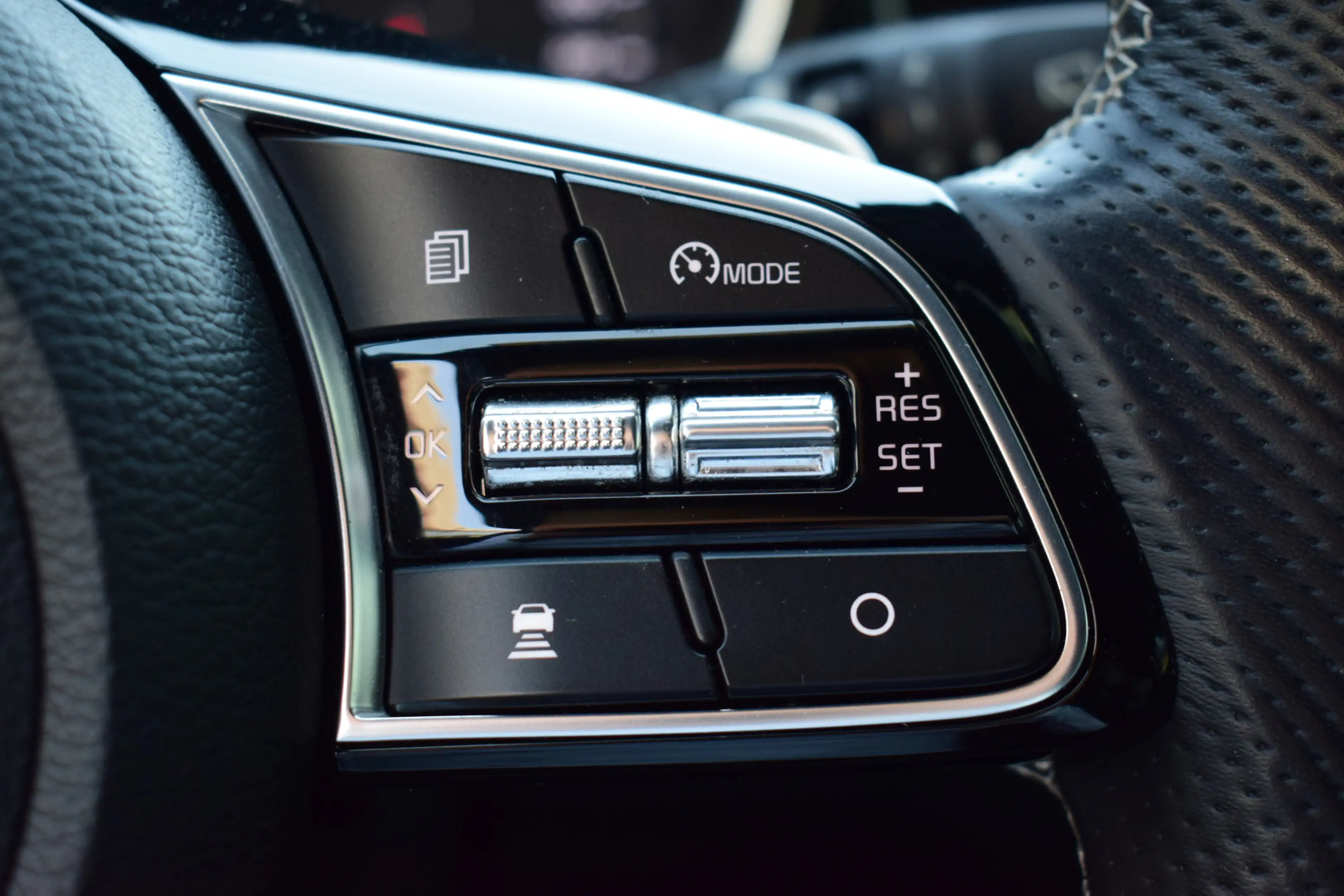 Kia Ceed SW / cee'd SW Sportswagon 1.5 T-GDi MHEV GT-Line Edition | Trekh — photo 17