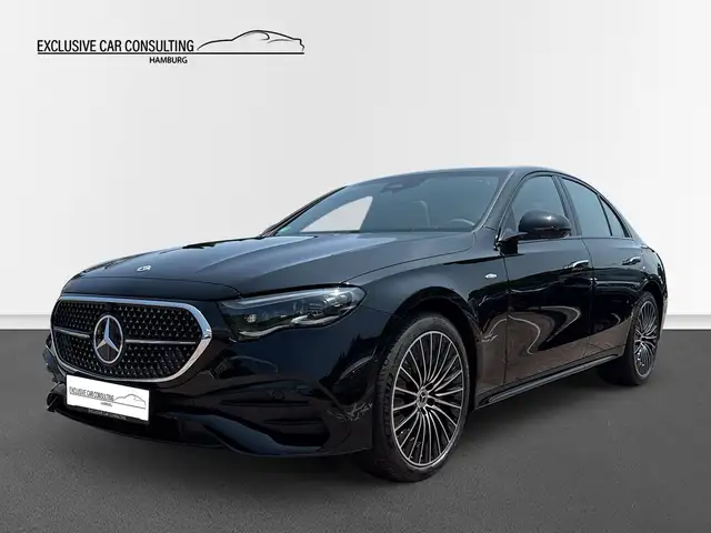 Mercedes-Benz E-Class view 3