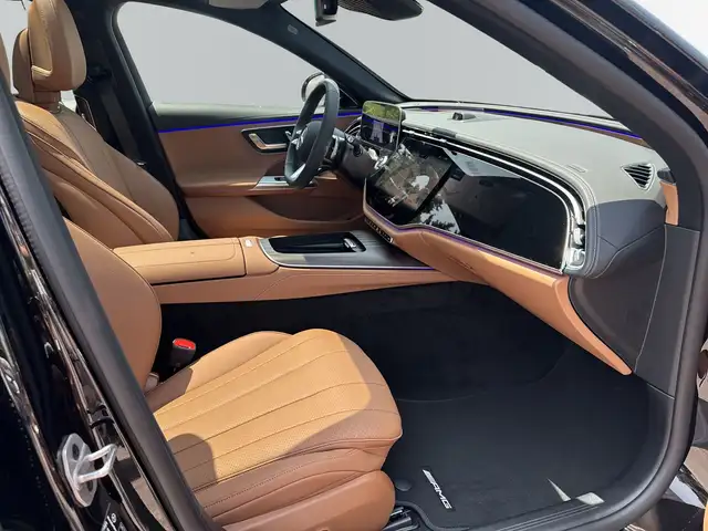 Mercedes-Benz E-Class view 9