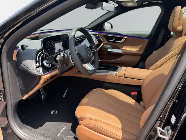 Mercedes-Benz E-Class view 8