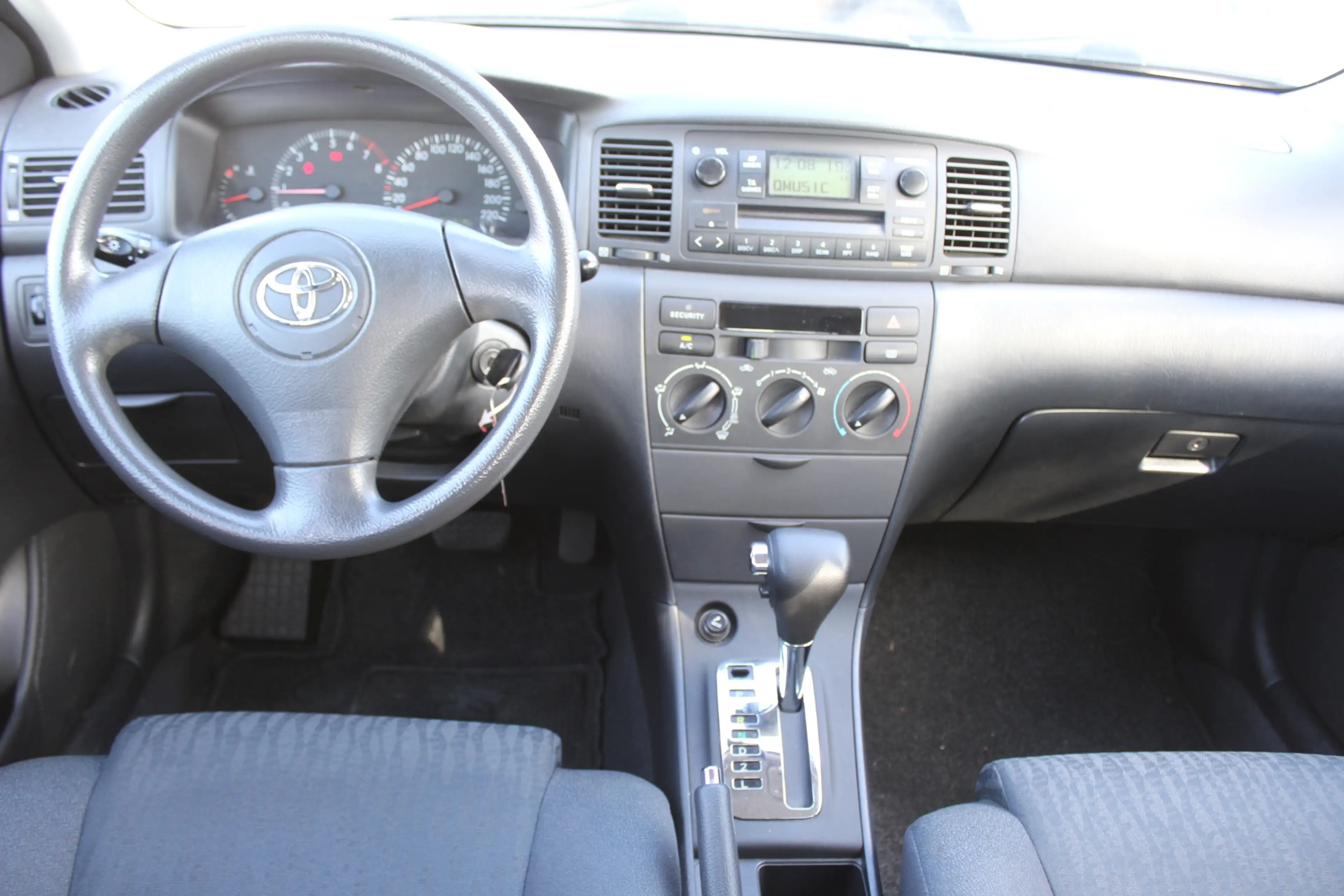 Toyota Corolla 1.6 VVT-i Linea Terra nette automaat airco — photo 20