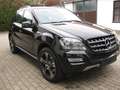 Mercedes-Benz ML 300 ML 300 CDI BlueEfficiency 4Matic (164.121) Schwarz - thumbnail 1