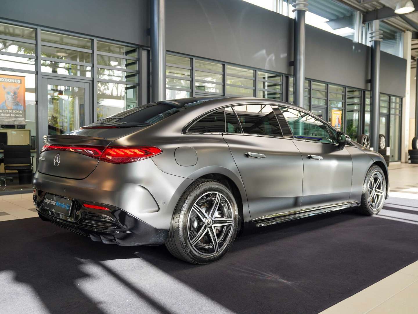 Mercedes EQE 300 AMG Line -  - Joinsteer - #5