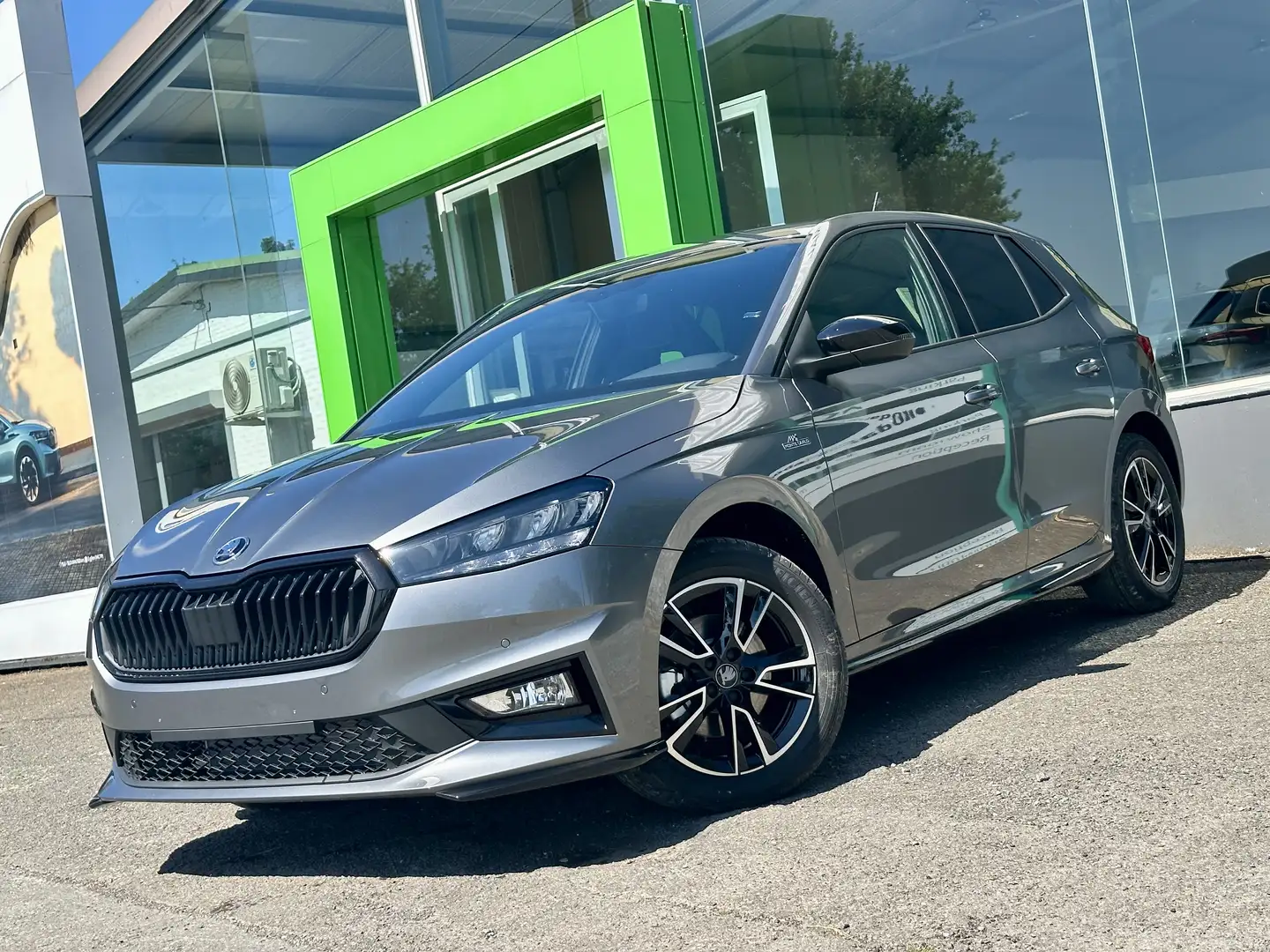 Skoda Fabia 1.0TSI Monte Carlo DSG• 0 KM • CarPlay • Grijs - 1
