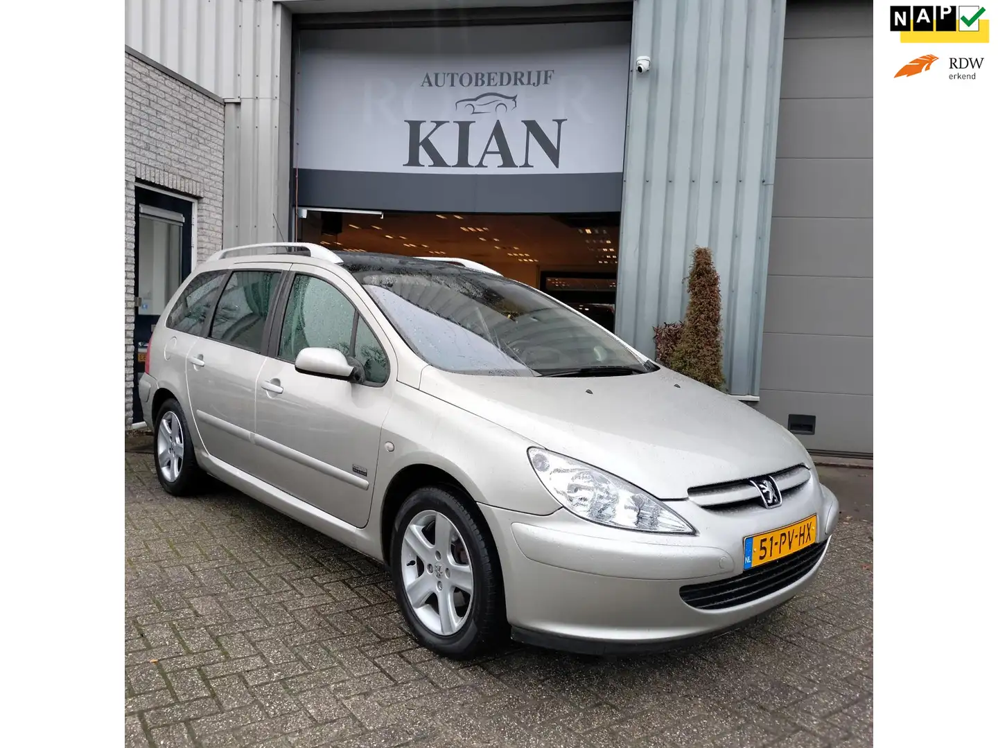 Peugeot 307 SW 2.0 16V Navtech Grau - 1