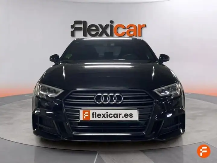 Audi A3 2019, foto 2