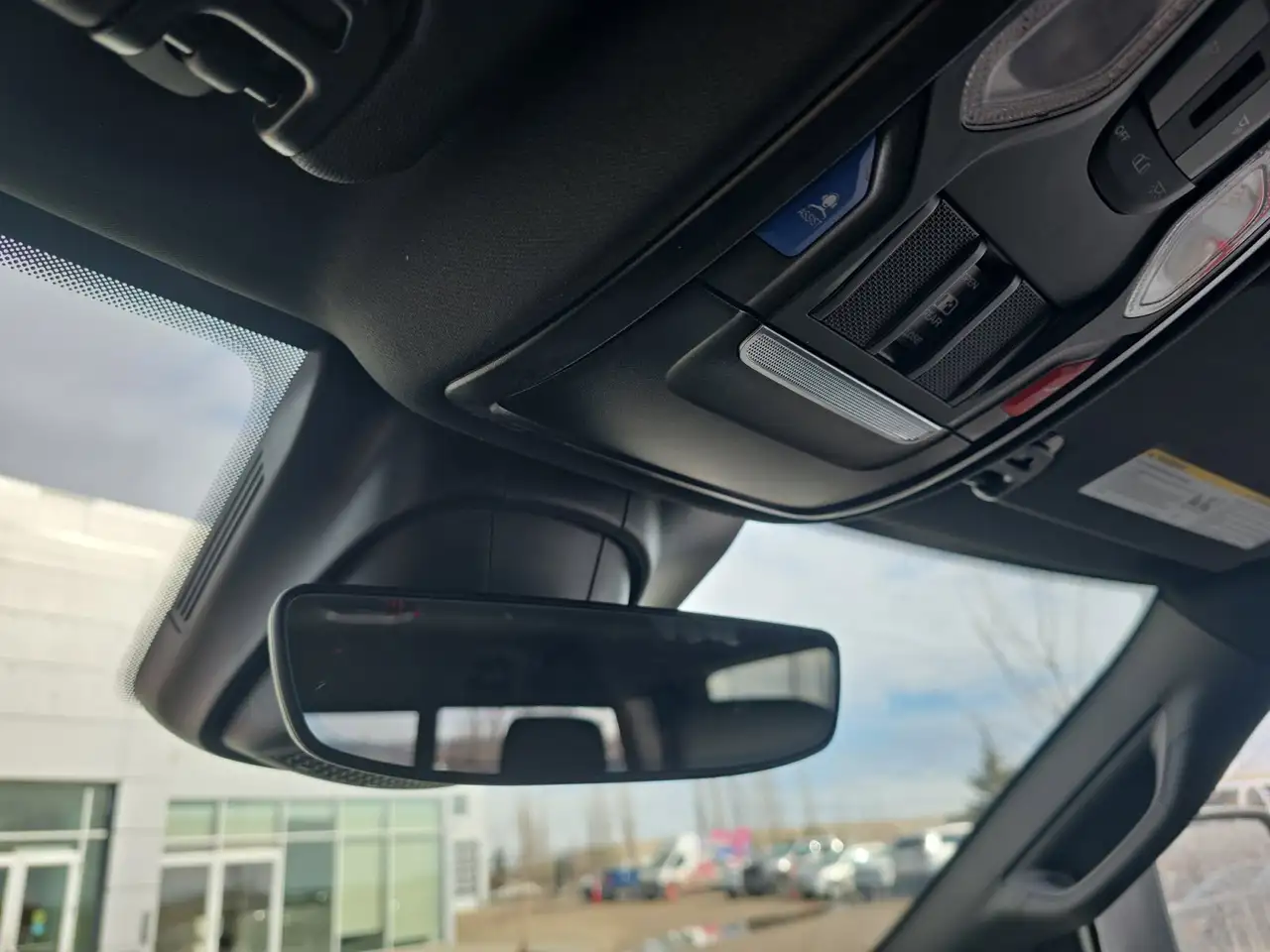 RAM 3500 снимка RAM 3500