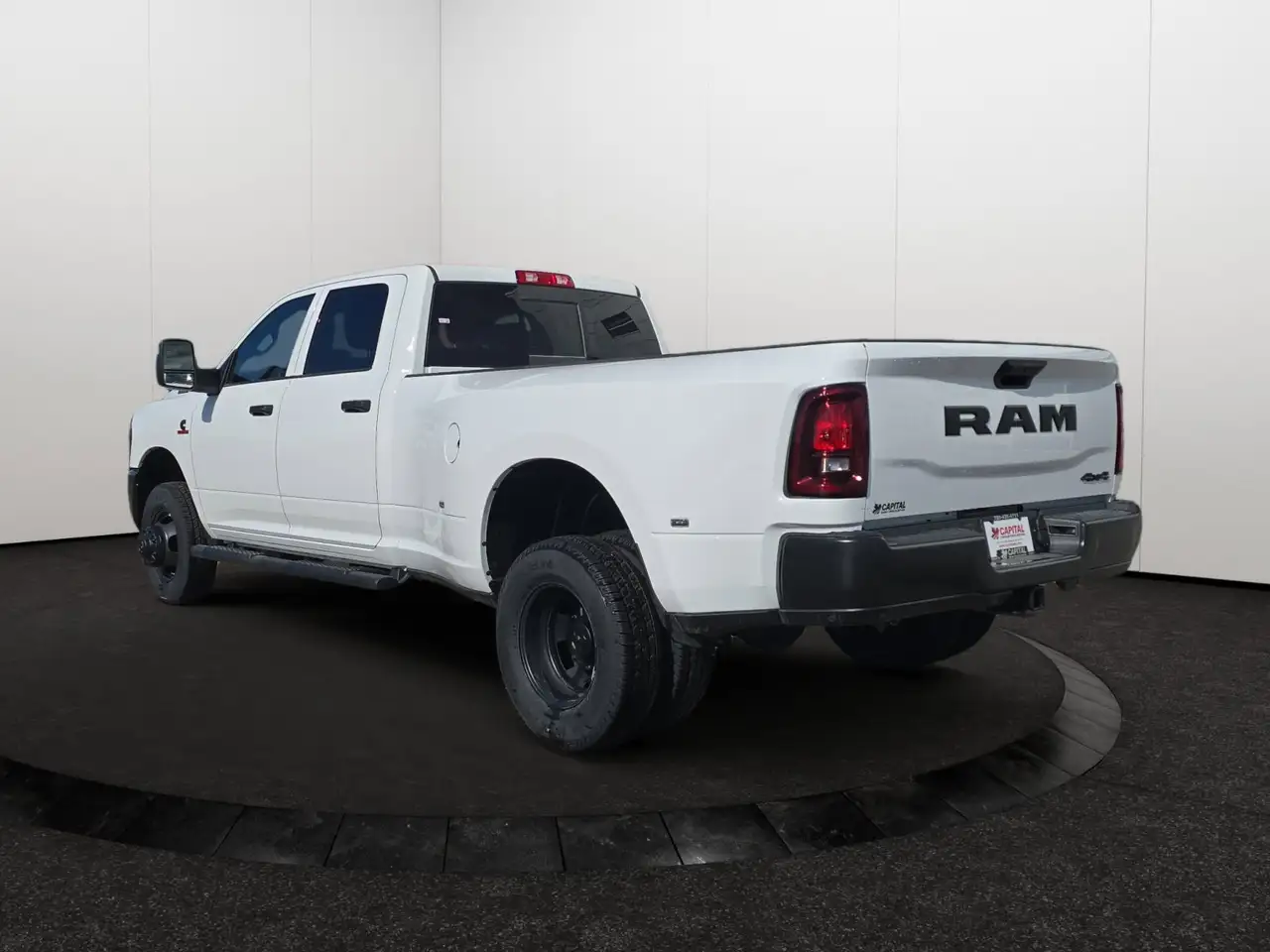 RAM 3500 снимка RAM 3500