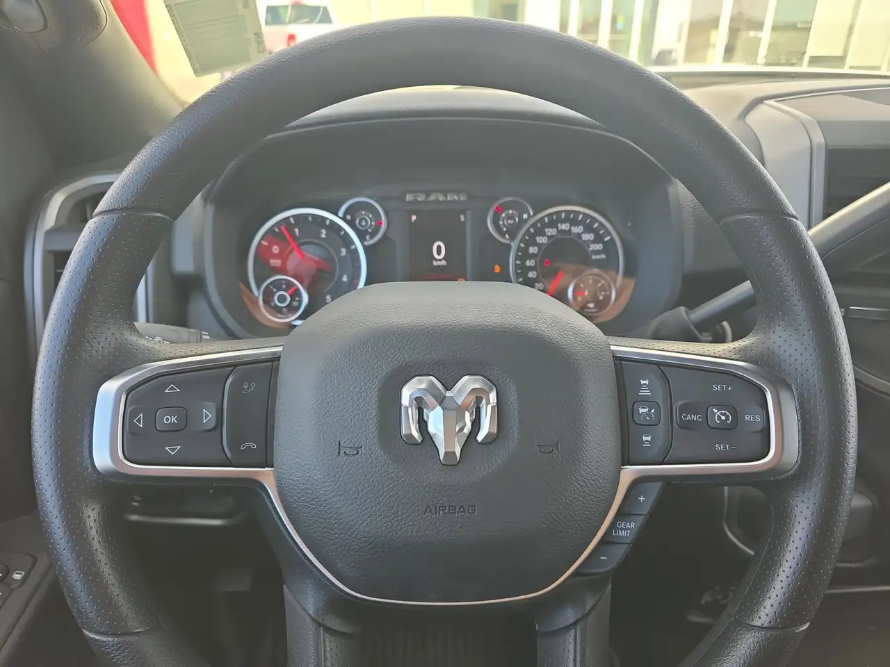 RAM 3500 снимка RAM 3500