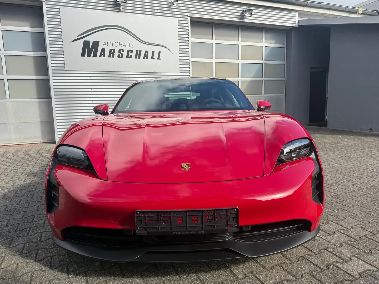 Porsche Taycan GTS HeadUp Bose Panorama 21" RS Kamera Carbon Piros - 2