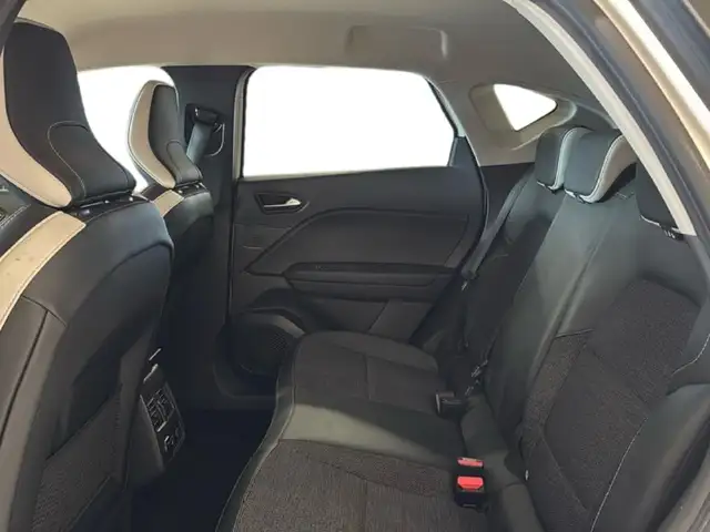 Renault Captur view 15