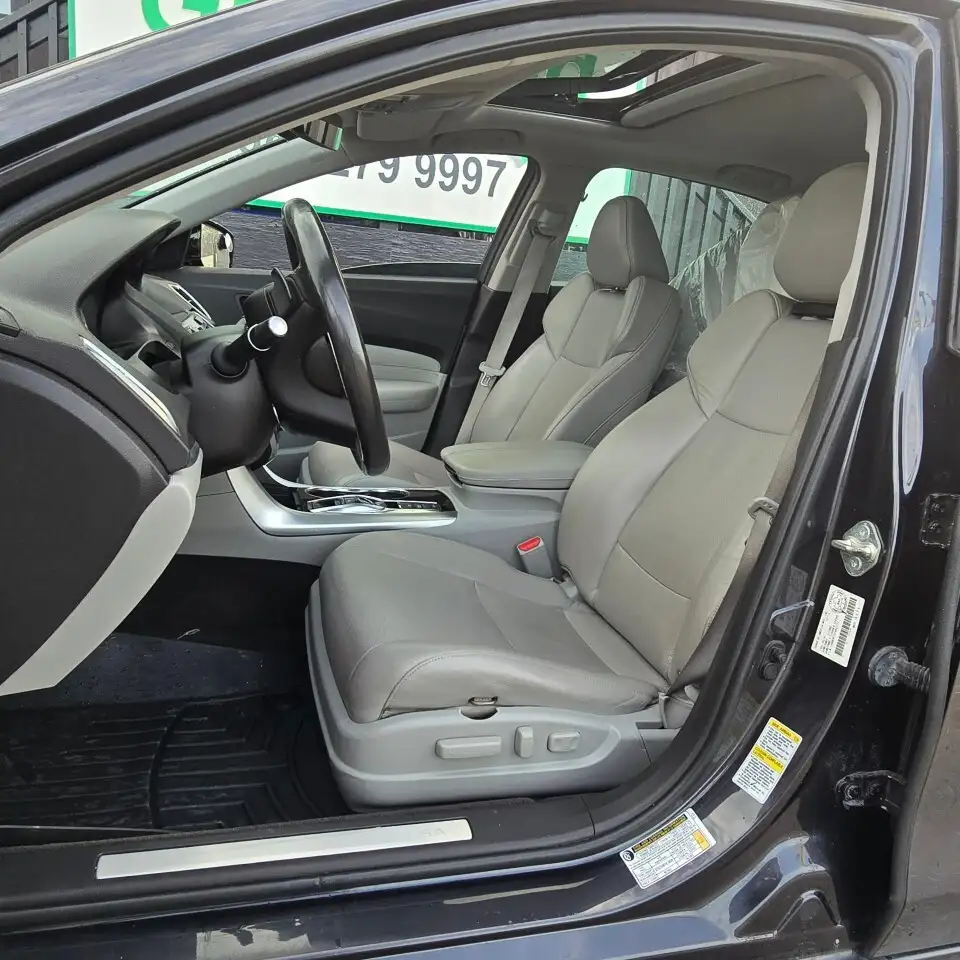 Acura TLX снимка Acura TLX