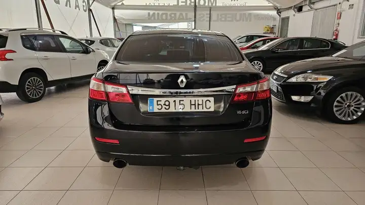 Renault Latitude 3.0 dCi V6 Initiale 2011, foto 6