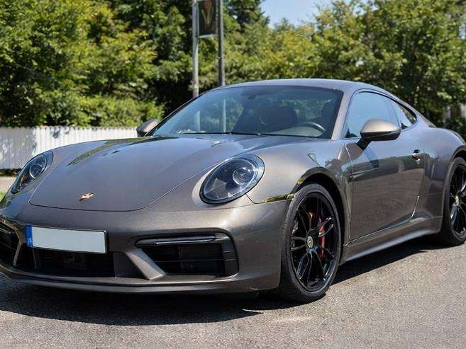 Second hand Porsche 911 