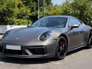 Carrera 4 GTS (992)