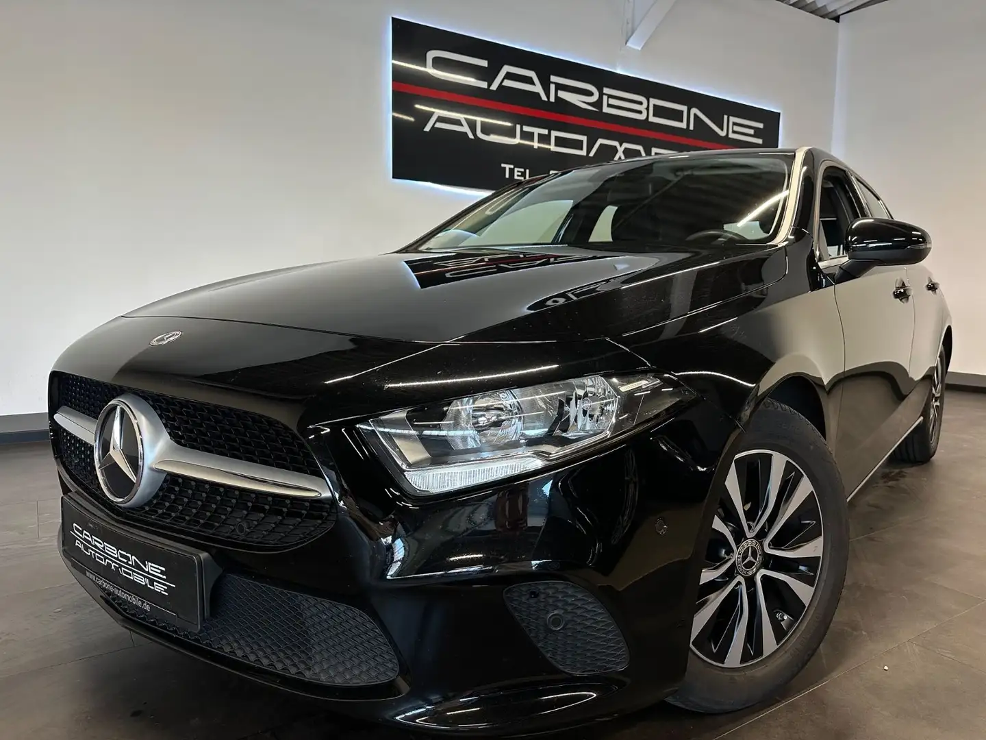 Mercedes-Benz A 180 *Virtual*AppleCarPlay*Android* Schwarz - 1