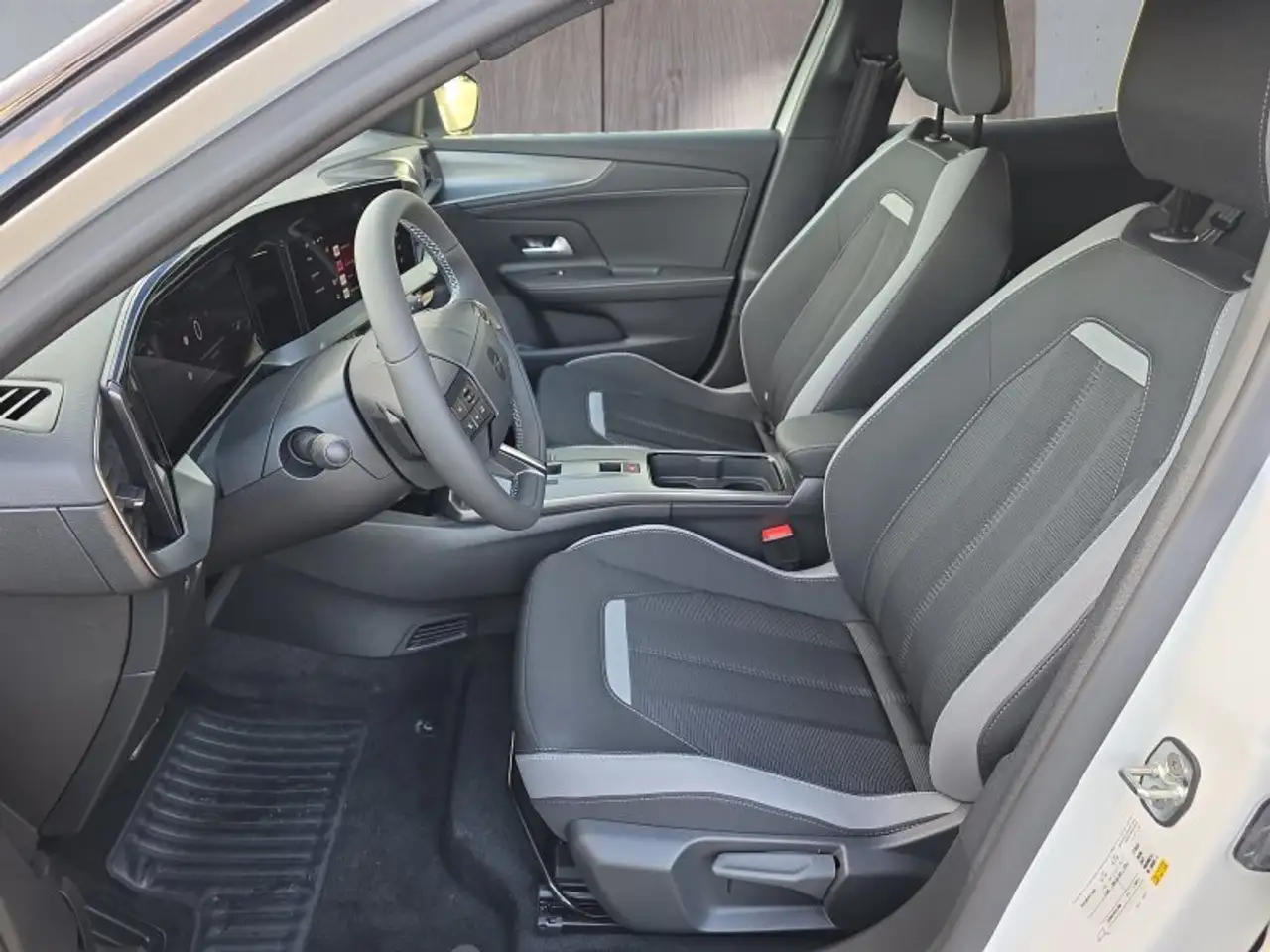 Opel Mokka GS 1,2 Hybrid LED/Kamera/Winterp/Klimaaut., миниатюра 10