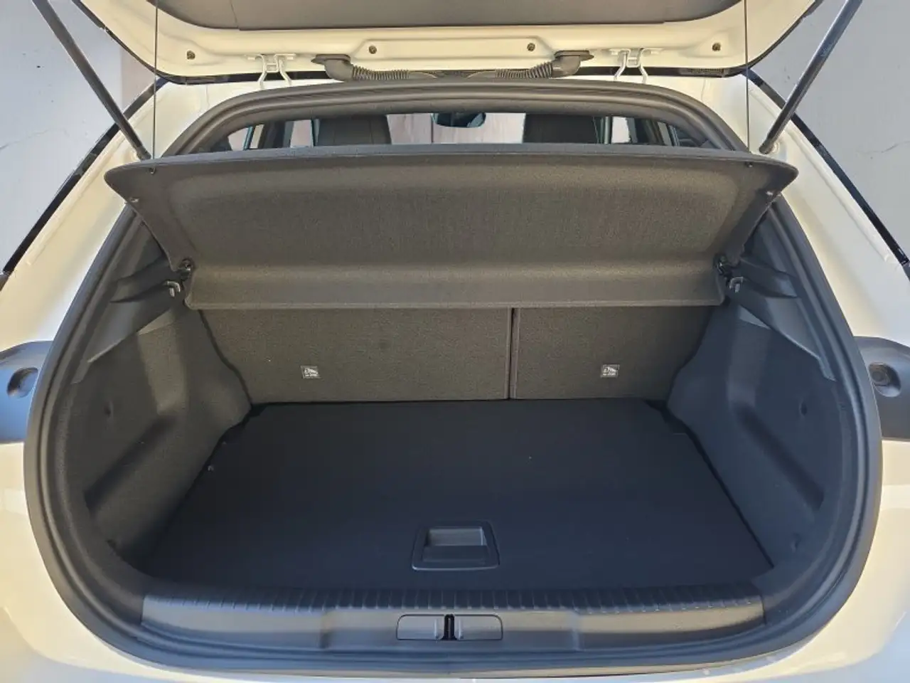 Opel Mokka GS 1,2 Hybrid LED/Kamera/Winterp/Klimaaut., миниатюра 18