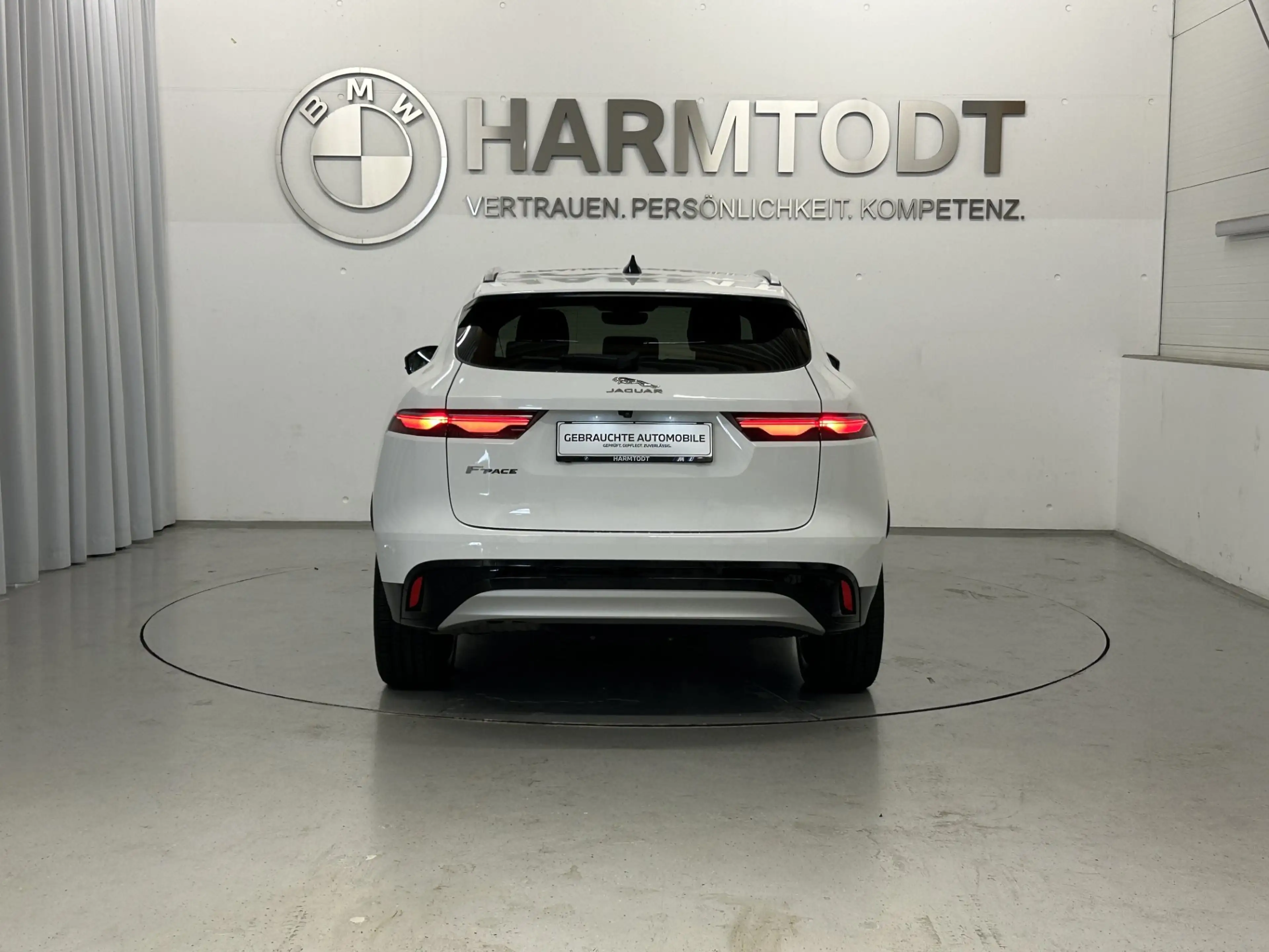 Jaguar F-Pace SE D200 AWD — photo 5