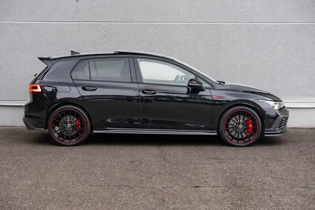 Volkswagen Golf view 9