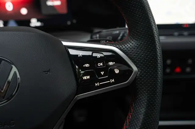 Volkswagen Golf view 15